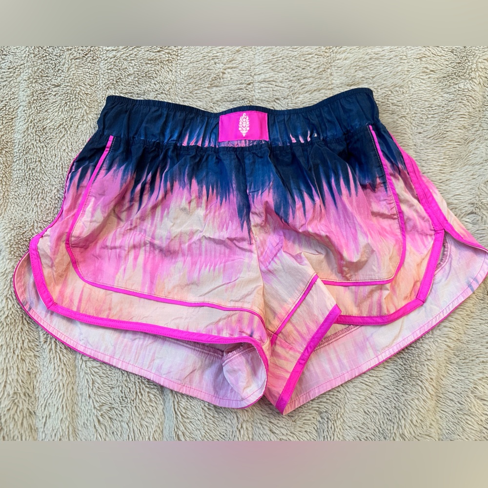 Free people movement shorts, windbreaker/boxer shorts, pink/blue shade, XS